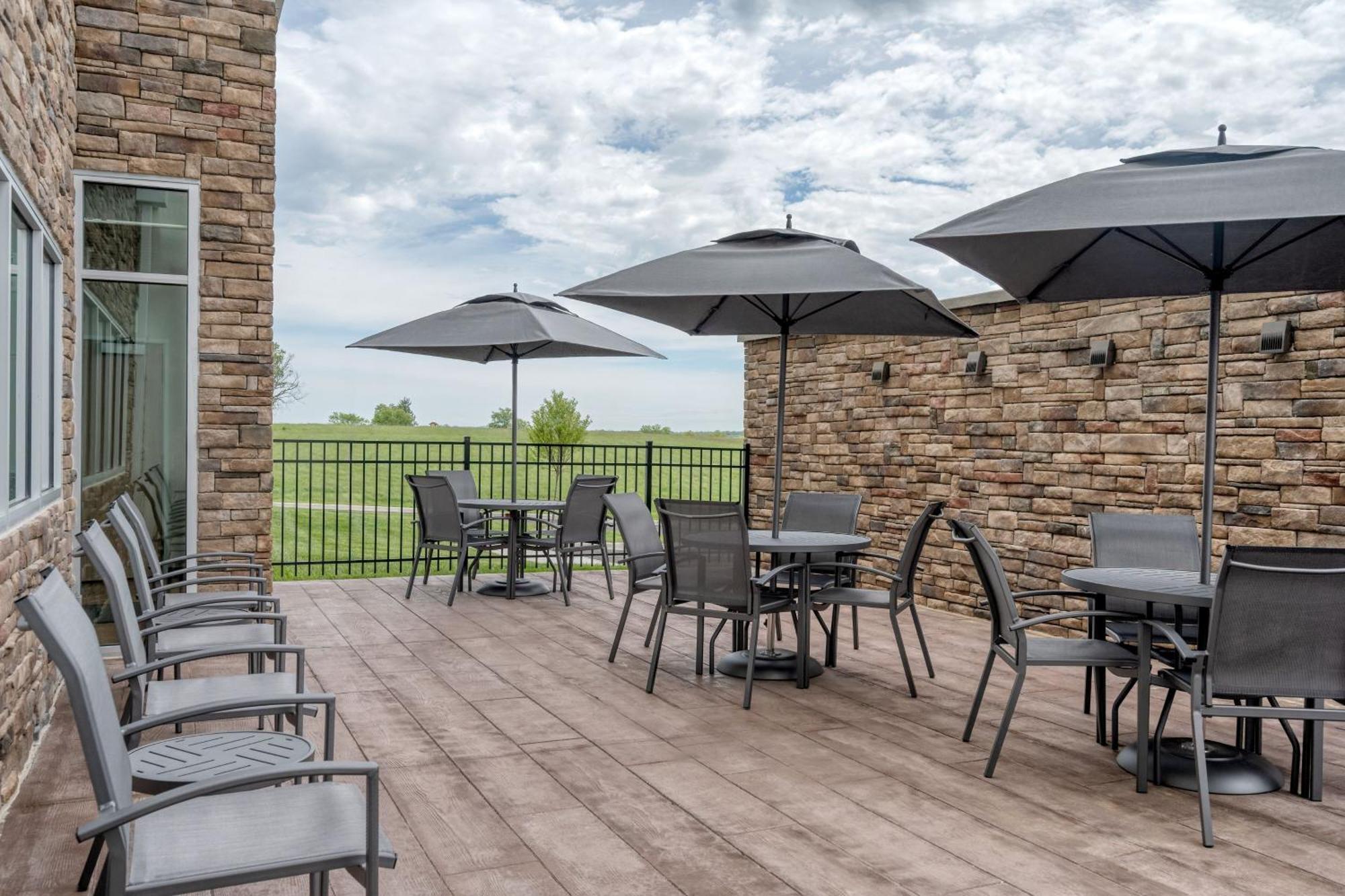 Fairfield By Marriott Inn & Suites Shelbyville Buitenkant foto